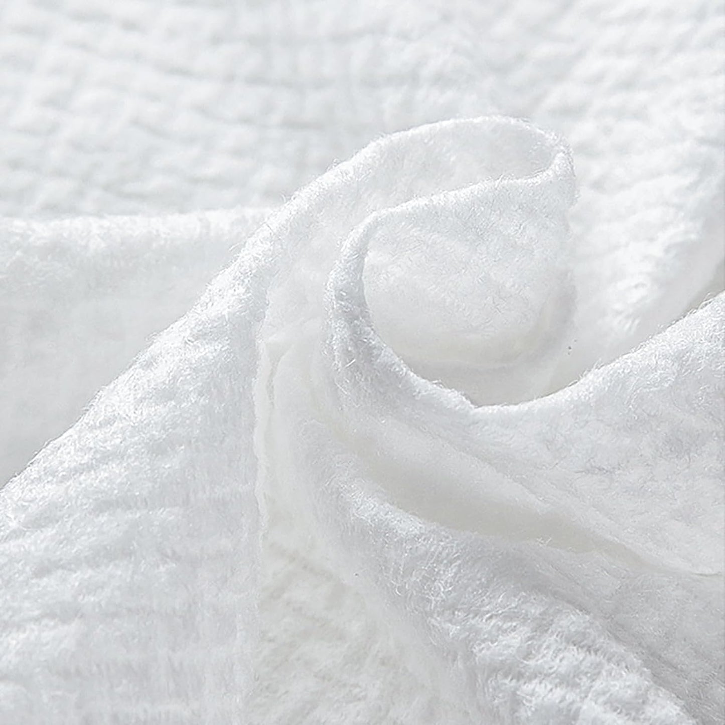 Compressed Mini Portable Magic Towels for Travel, Home, Outdoor Activities - Pack of 12